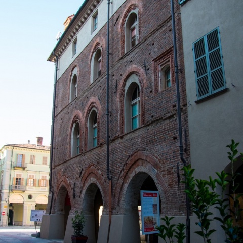 Palazzo Tesauro di Meano Palazzo Tesauro di Meano