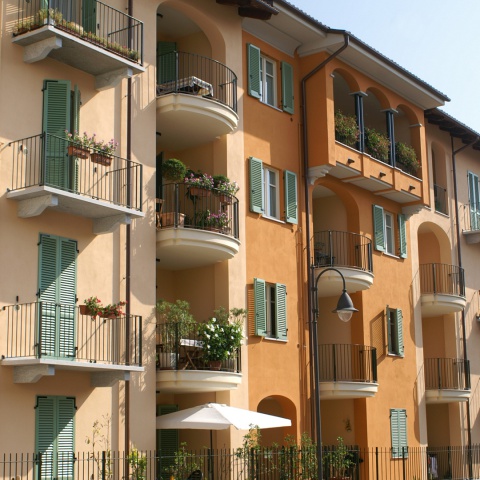 Mimosa Piazza Romanisio - Unità abitative e commerciali